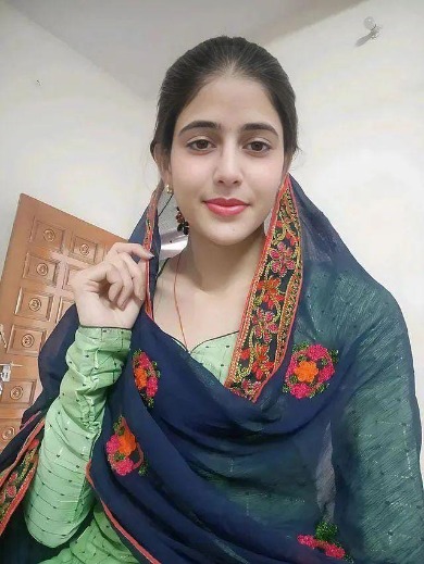 female Call Girls in Delhi Cantt