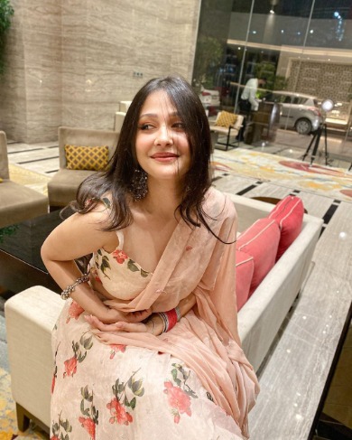 model Call Girls in Delhi Cantt